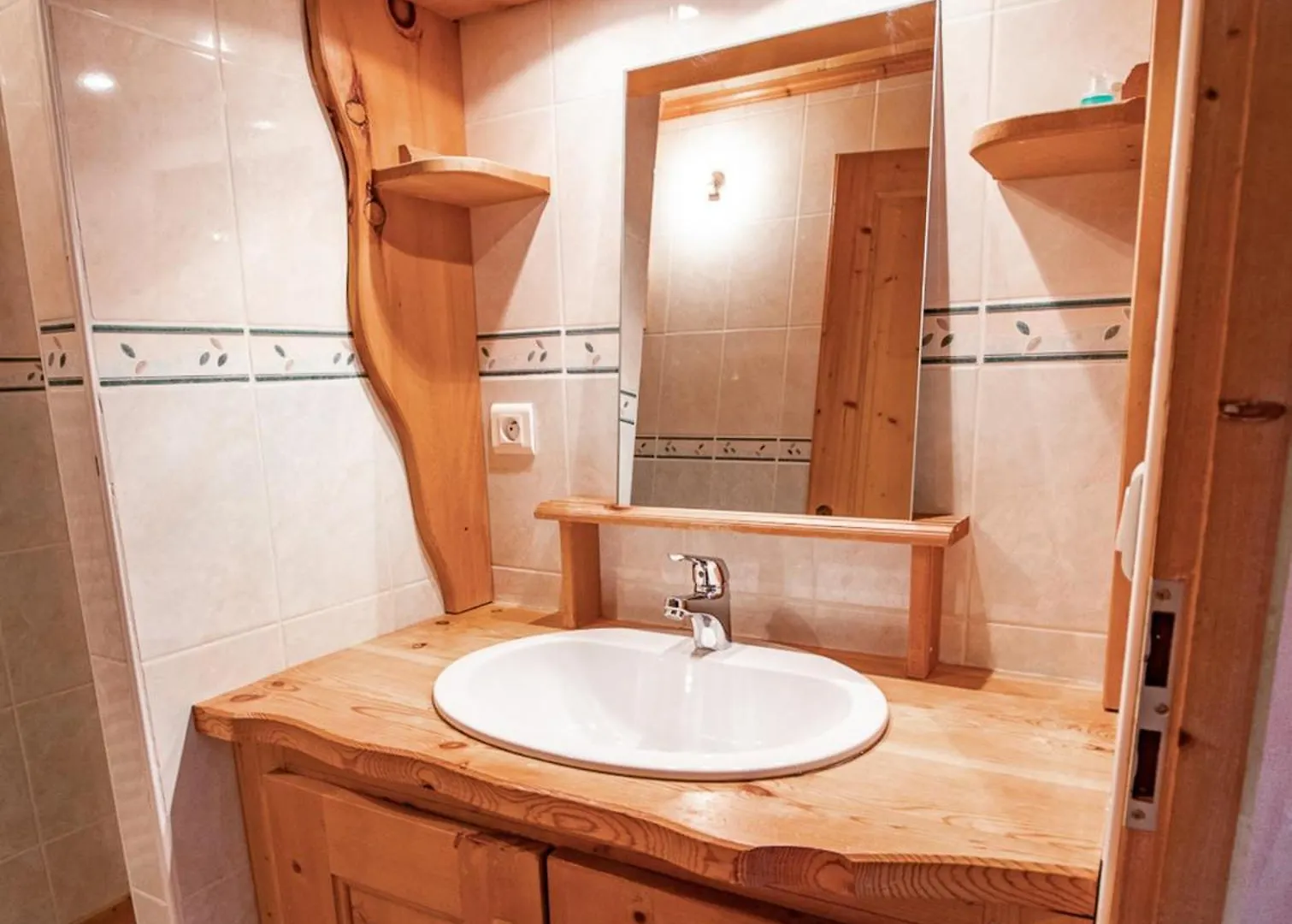 Chalet Les Lioues Sollières-Sardières